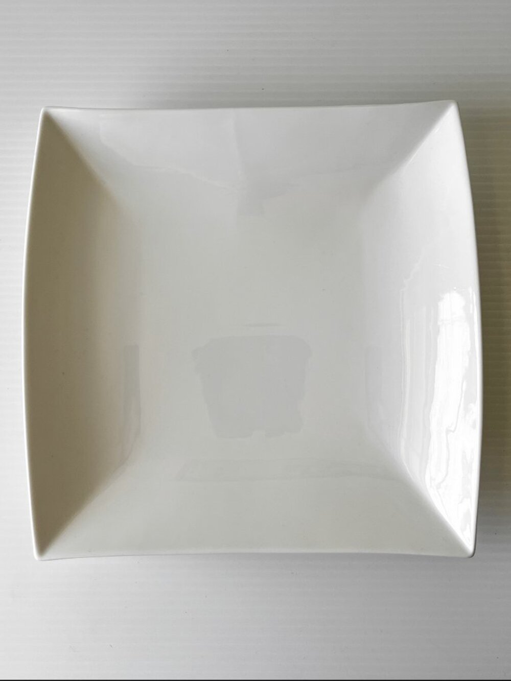 Maxwell & Williams White Basics Square Serving Plate 11"